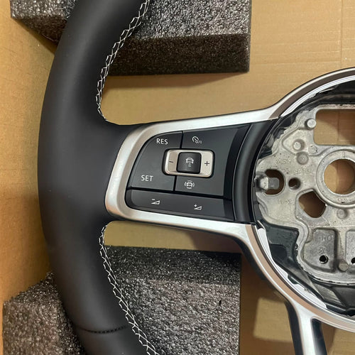 Volant Multifonction Volkswagen Golf 7.5 – Cuir Noir Véritable